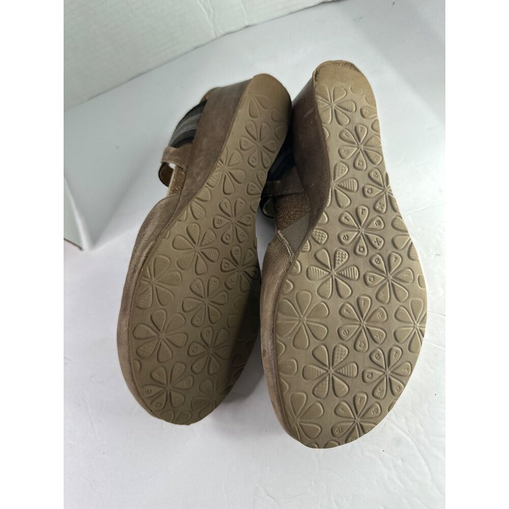 Aetrex Leather Wedge Closed Toe Sandal Open Back TAN Women’s Size 9.5 - Picture 5 of 9